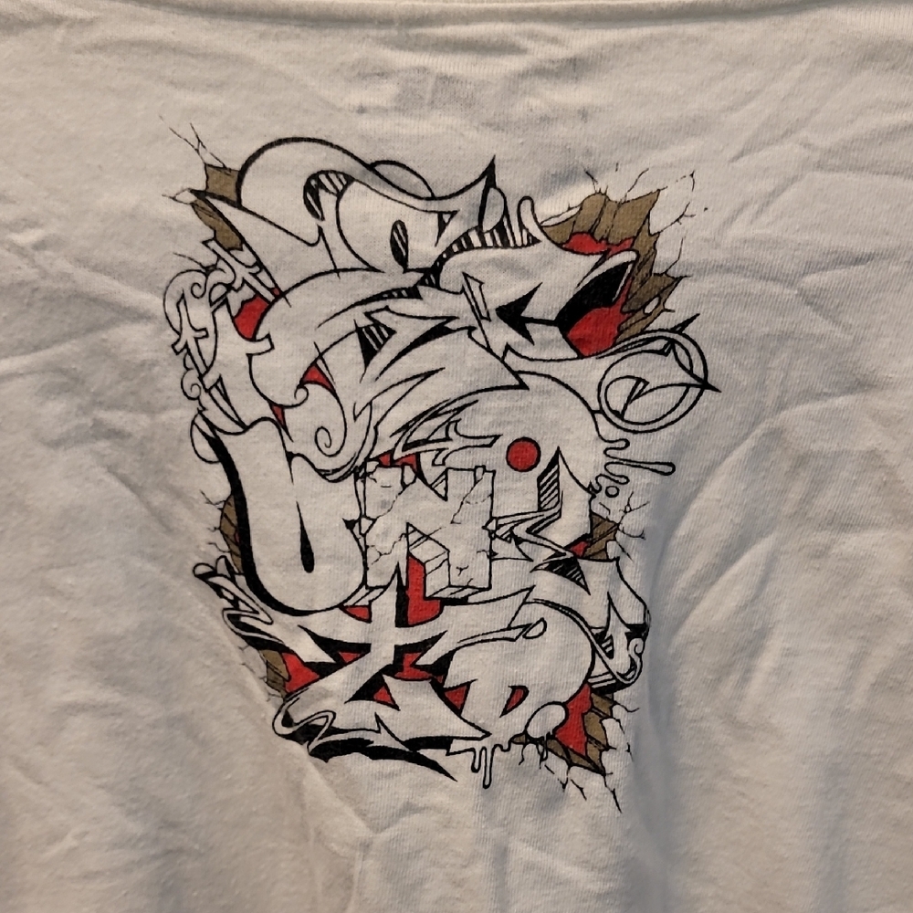 Y2K Ecko Unlimited White Short-Sleeve Tee with Blue & Brown Graphic - Picture 5 of 6